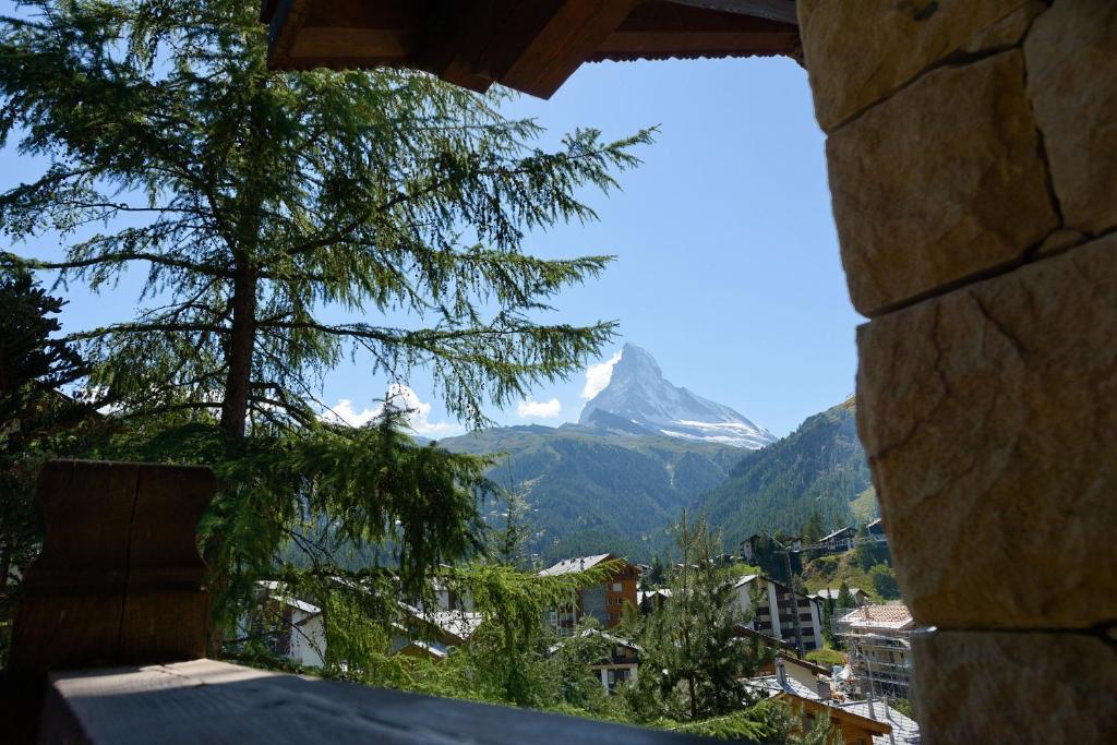 Апартаменти Chalet Kisseye With Heated Pool And Matterhorn Views Церматт Номер фото